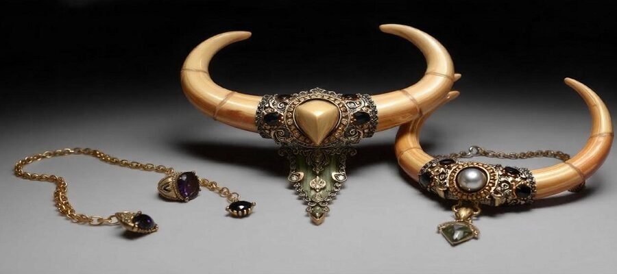 Comprehensive Guide: How Horn Jewelry